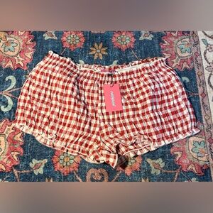 NWT EDIKTED Gingham Ruffle Trim Women Shorts